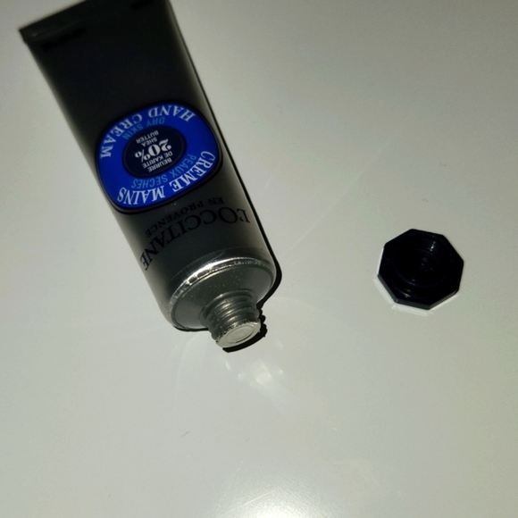 Hand & Nail beauty bundle Incoco Fashion Diva Ulta L'Occitane en Provence - Picture 10 of 10